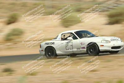 media/Jun-01-2025-CalClub SCCA (Sun) [[eae223c5dd]]/Group 5/Qualifying/